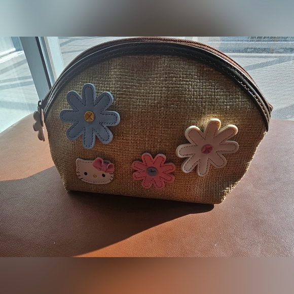 Hello kitty jute woven with flower hello kitty patches makeup bag pouch - Picture 9 of 9